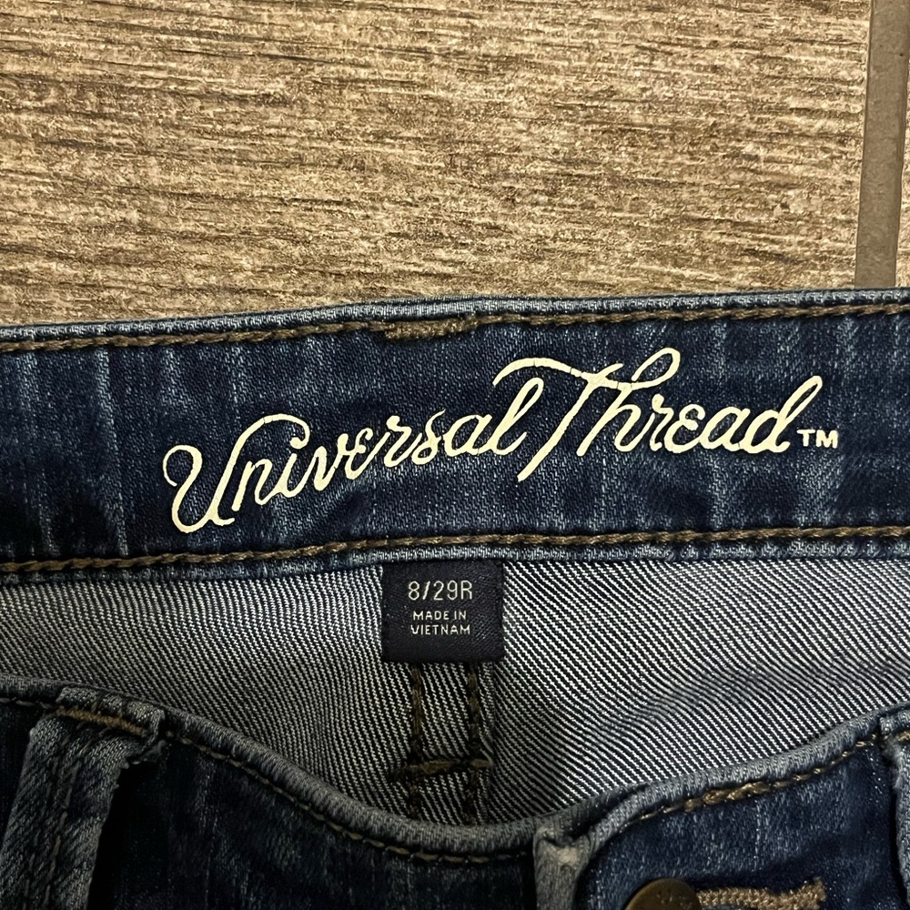 Jeans - Picture 2 of 3